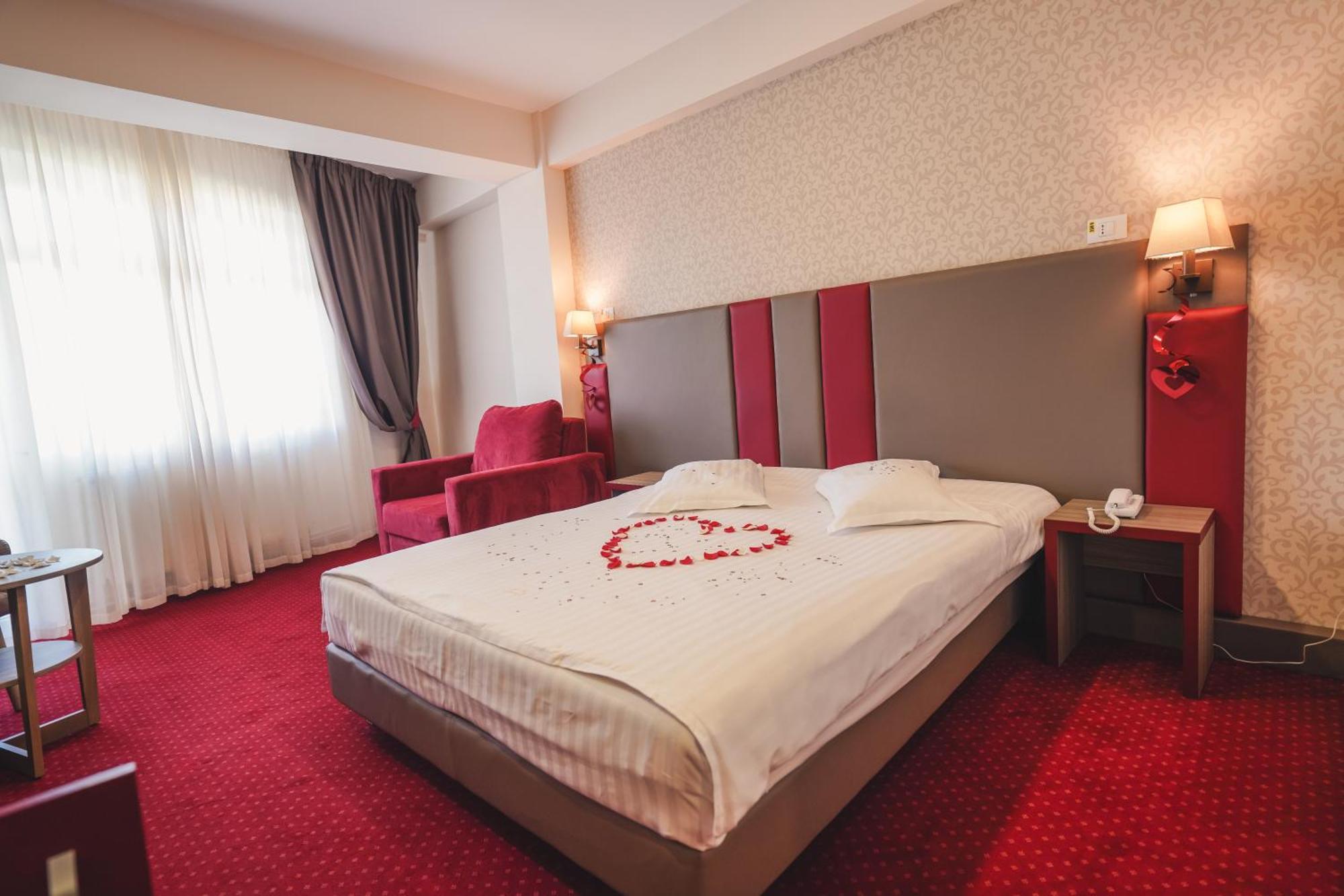 Hotel Marea Neagra Sinaia Exterior foto