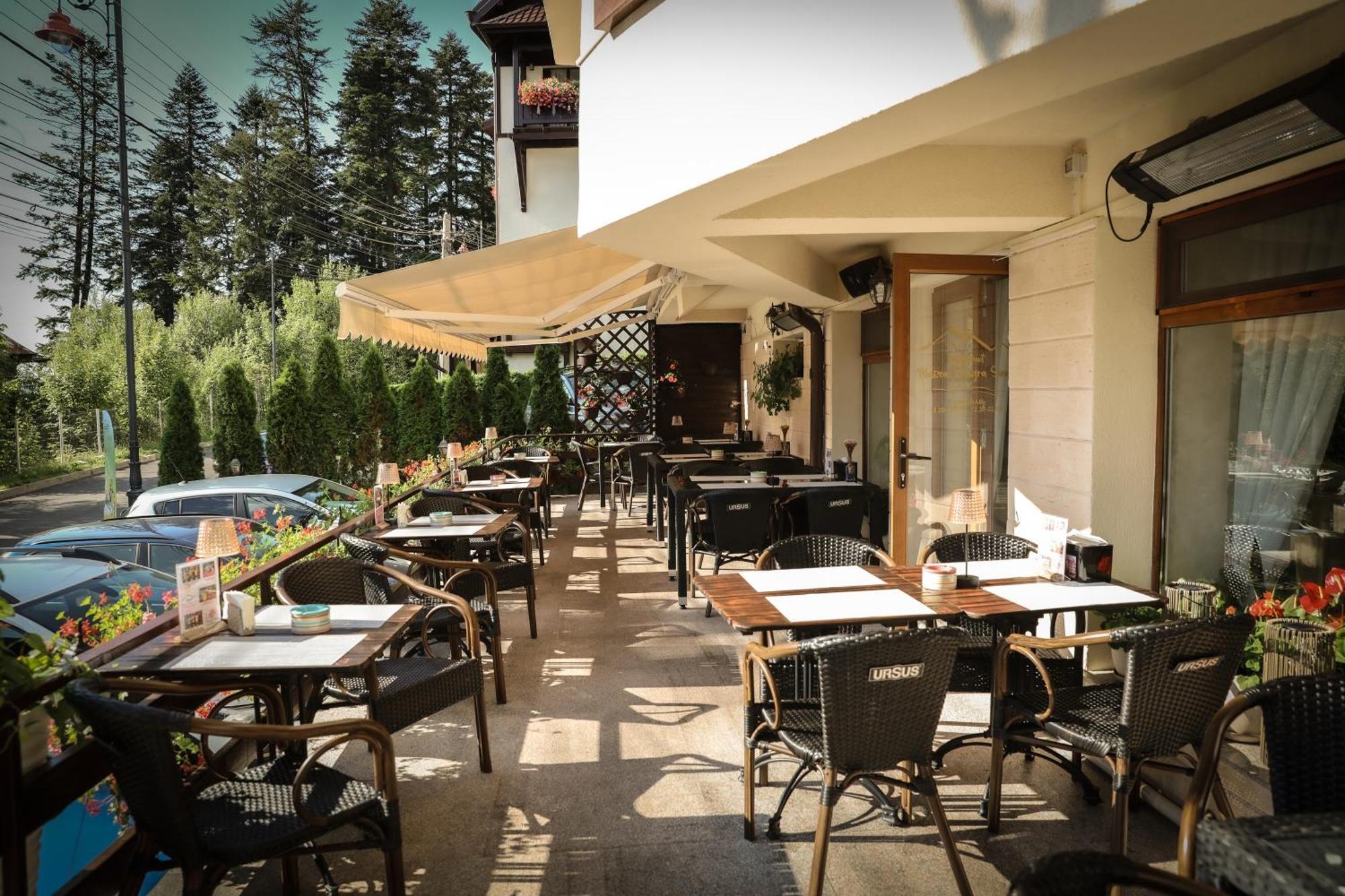 Hotel Marea Neagra Sinaia Exterior foto
